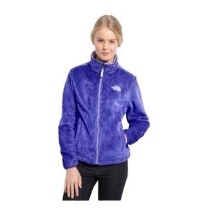 The north face Women's Purple Fleece Osito Jacket
In very good condition.